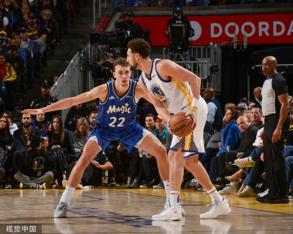 乎意料地被 乎意料地被