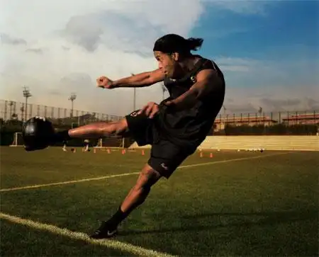 乃至全球的 乃至全球的